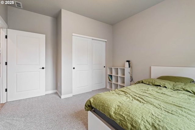 5807 NE 77th Cir, Vancouver, WA 98661 - bedroom featuring carpet and a closet