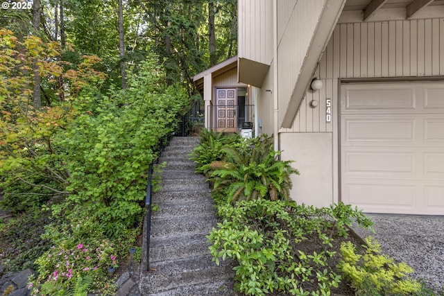 540 Montara Way, Eugene, OR 97405 - view of exterior entry with a garage