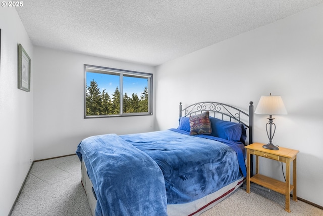 540 Montara Way, Eugene, OR 97405 - carpeted bedroom featuring baseboards and a textured ceiling
