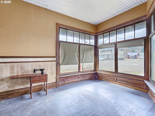 view of unfurnished sunroom