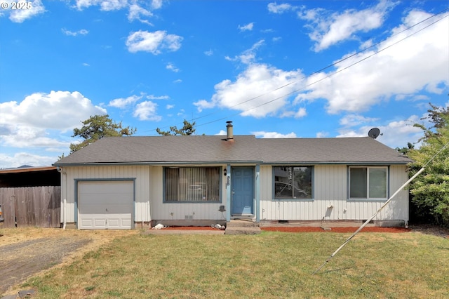 695 32nd St, Springfield, OR 97478 - ranch-style house featuring an attached garage, driveway, and a shingled roof