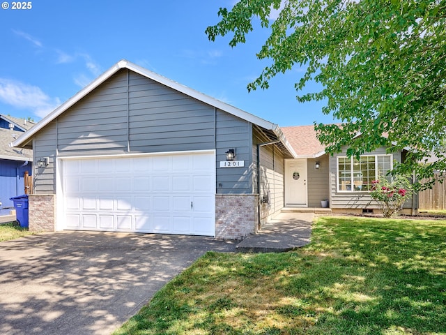 1201 Meadow Dr, Molalla, OR 97038 - single story home featuring asphalt driveway, a front yard, brick siding, and an attached garage