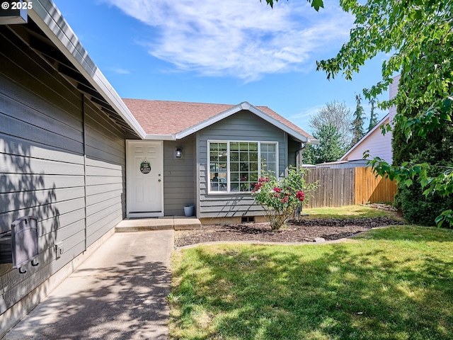 1201 Meadow Dr, Molalla, OR 97038 - view of exterior entry featuring roof with shingles