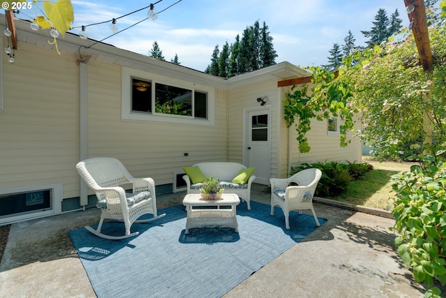 13015 E Burnside St, Portland, OR 97233 - view of patio / terrace