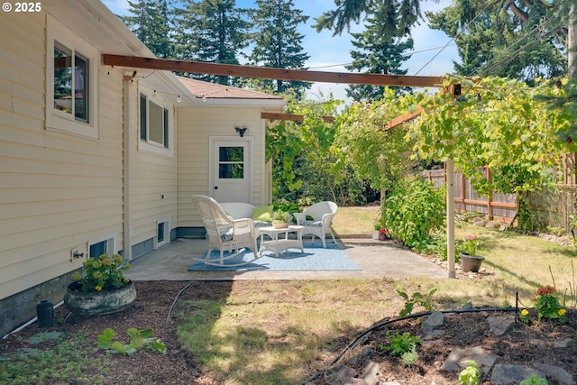13015 E Burnside St, Portland, OR 97233 - view of yard featuring a patio