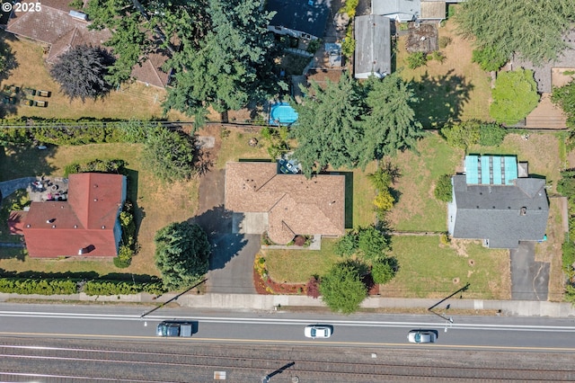 13015 E Burnside St, Portland, OR 97233 - drone / aerial view