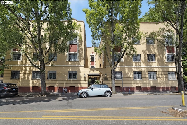 2829 SE Belmont St Unit 205, Portland, OR 97214 - view of building exterior