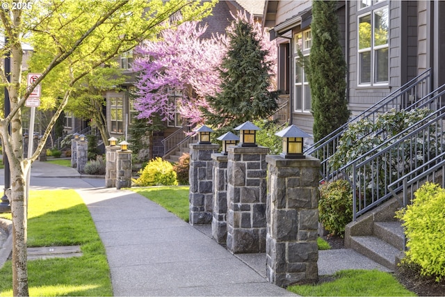 10135 SW Morrison St, Portland, OR 97225 - view of community with stairs