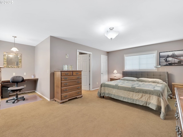 450 Pleasant Ave, Astoria, OR 97103 - bedroom featuring light carpet and a desk