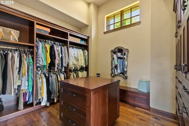 16465 Suntree Ln, Sisters, OR 97759 - walk in closet featuring dark wood-type flooring