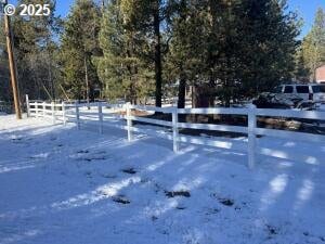 Listing photo 2 for 15804 Sunrise Blvd, La Pine OR 97739