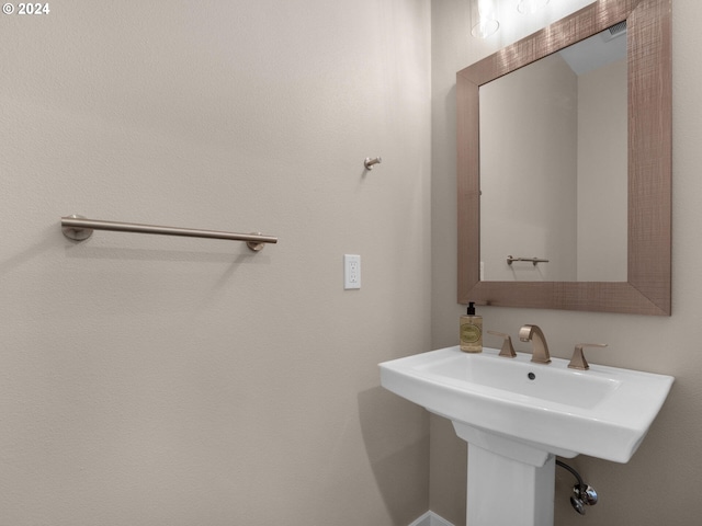 1790 Thompson Falls Dr, Seaside, OR 97138 - view of bathroom