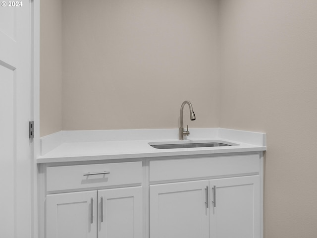 1790 Thompson Falls Dr, Seaside, OR 97138 - bar area with a sink