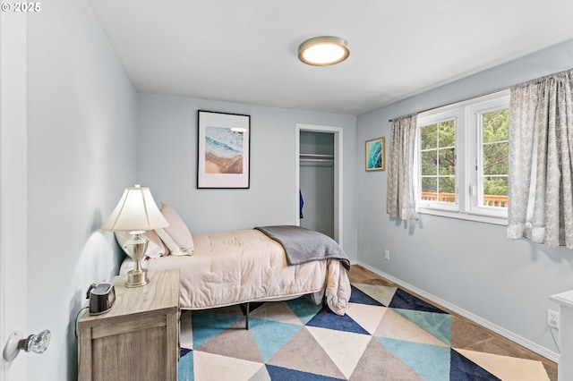 2385 S Downing St, Seaside, OR 97138 - bedroom with a closet and baseboards