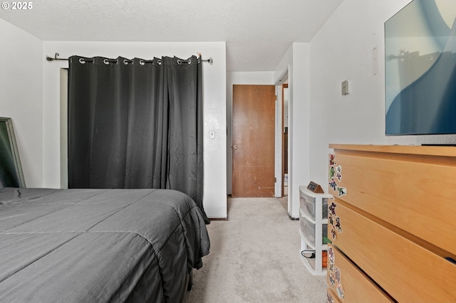 22224 S Kamrath Rd, Oregon City, OR 97045 - bedroom with light carpet and baseboards
