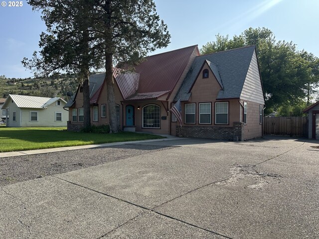 212 NW Bridge St, John Day, OR 97845 - view of front facade with brick siding