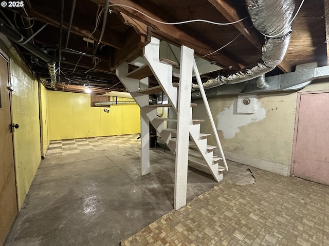 212 NW Bridge St, John Day, OR 97845 - unfinished below grade area featuring stairs