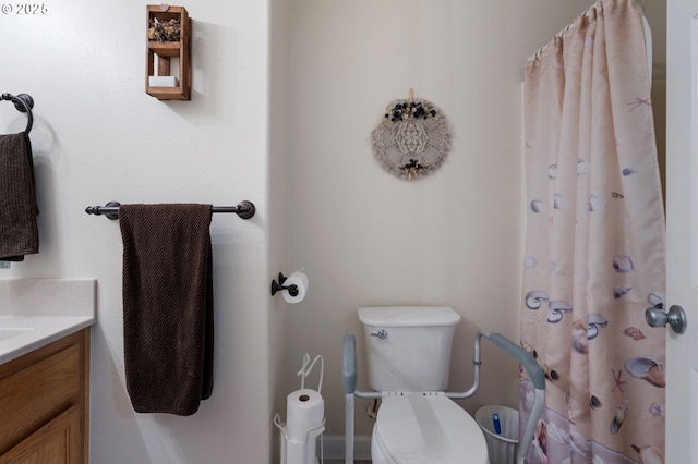 13810 NE 89th Cir, Vancouver, WA 98682 - bathroom with vanity, toilet, and a shower with curtain
