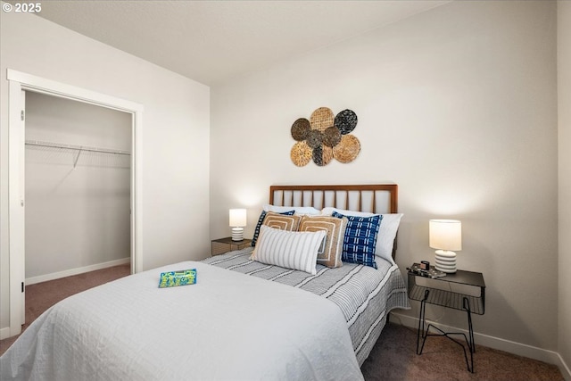 bedroom with carpet, baseboards, and a closet