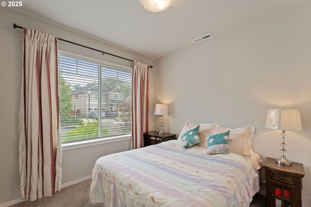 9465 N Alder St, Camas, WA 98607 - carpeted bedroom featuring baseboards