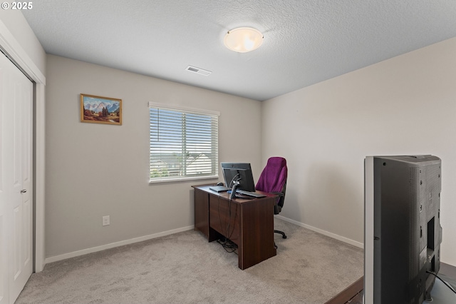 9465 N Alder St, Camas, WA 98607 - office space with light carpet