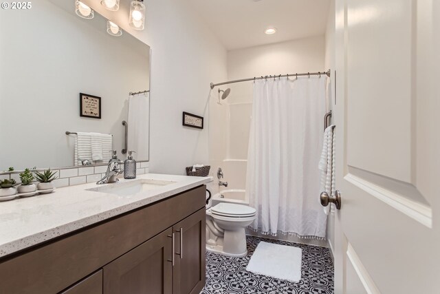 full bath with toilet, vanity, shower / bath combination with curtain, tile patterned flooring, and recessed lighting