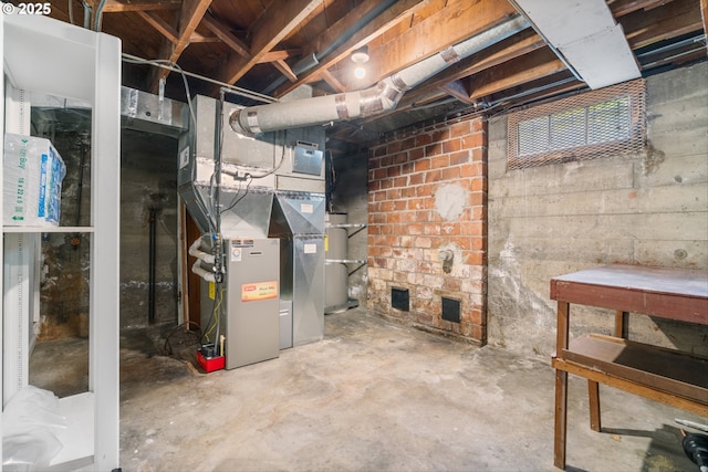 3416 SE 63rd Ave, Portland, OR 97206 - unfinished below grade area featuring heating unit