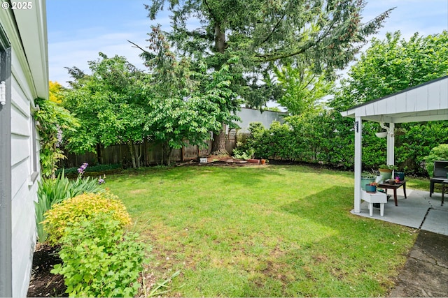 3416 SE 63rd Ave, Portland, OR 97206 - view of yard with a patio