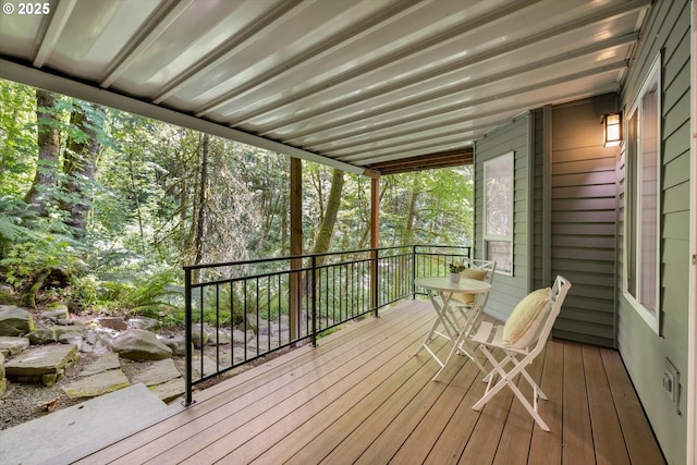 1911 NW Norfolk Ct, Portland, OR 97229 - view of sunroom