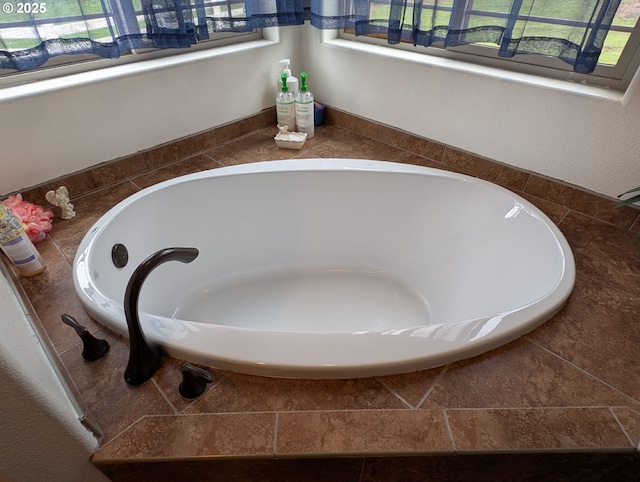 264 Mattie K Ln, Roseburg, OR 97471 - bathroom view of a tub to relax in