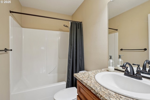 229 N 33rd Ct, Ridgefield, WA 98642 - full bathroom featuring vanity, toilet, and shower / bathtub combination with curtain
