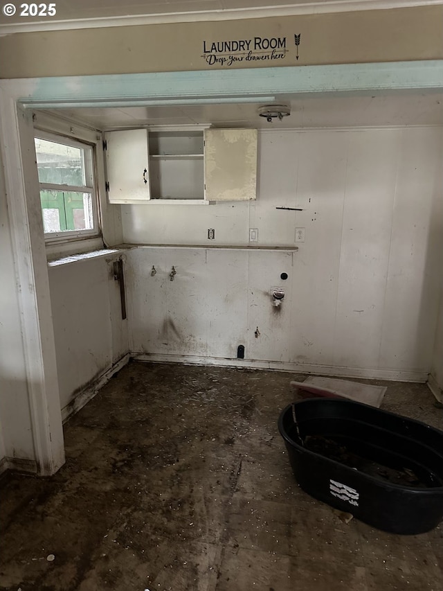 view of clothes washing area