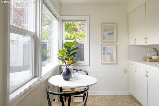 2416 SE 60th Ave, Portland, OR 97206 - dining room with baseboards