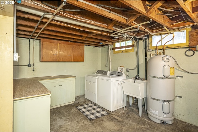 2416 SE 60th Ave, Portland, OR 97206 - laundry room with independent washer and dryer