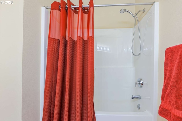 6641 NE Rosebay Dr, Hillsboro, OR 97124 - full bathroom featuring shower / bath combination with curtain