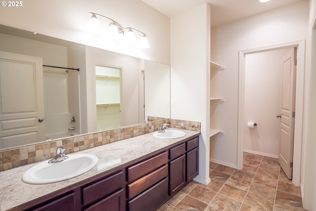 1067 S 55th St, Springfield, OR 97478 - bathroom with double vanity and a walk in closet