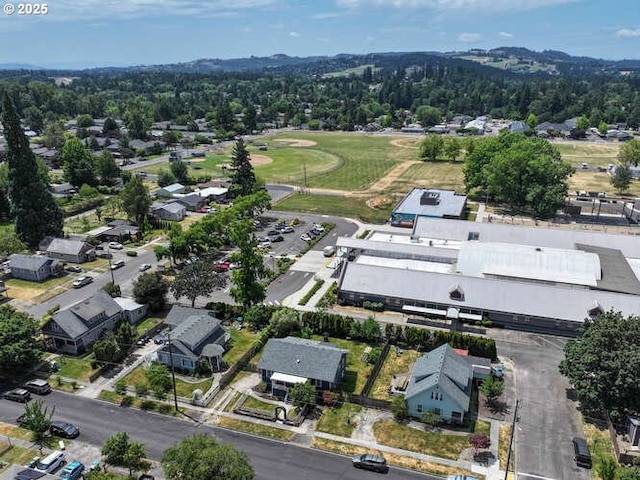 709 S Meridian St, Newberg, OR 97132 - drone / aerial view