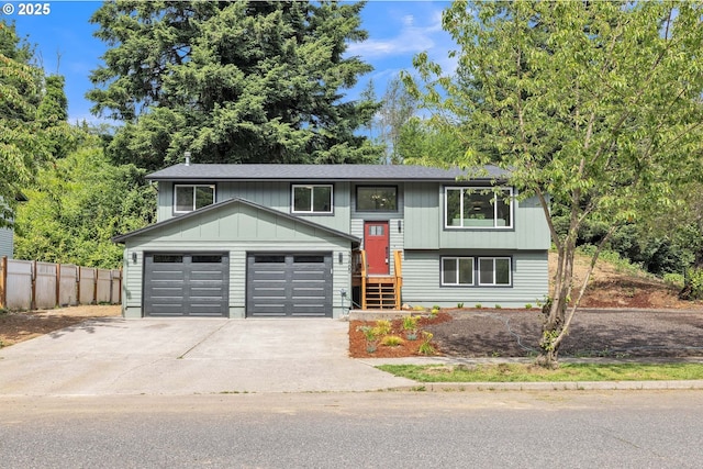 37465 Dubarko Rd, Sandy, OR 97055 - bi-level home with driveway and a garage