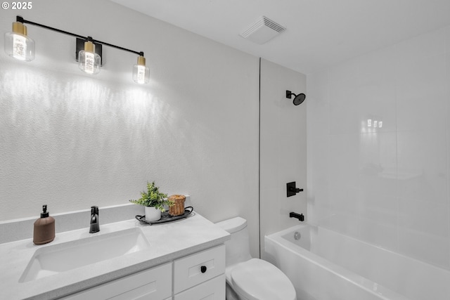37465 Dubarko Rd, Sandy, OR 97055 - bathroom with  shower combination and vanity
