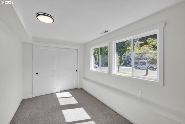 37465 Dubarko Rd, Sandy, OR 97055 - unfurnished bedroom with carpet and a closet