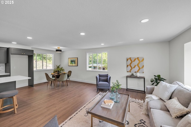 37465 Dubarko Rd, Sandy, OR 97055 - living area featuring recessed lighting and wood finished floors
