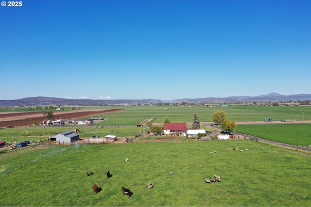 4664 N Mckay Rd, Prineville, OR 97754 - view of rural area with a mountain backdrop and a pastoral area