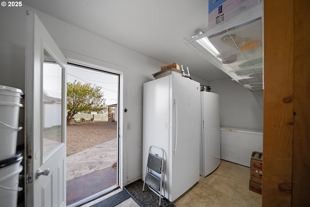 4664 N Mckay Rd, Prineville, OR 97754 - view of washroom