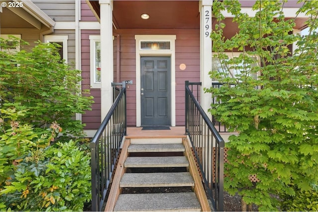 view of property entrance