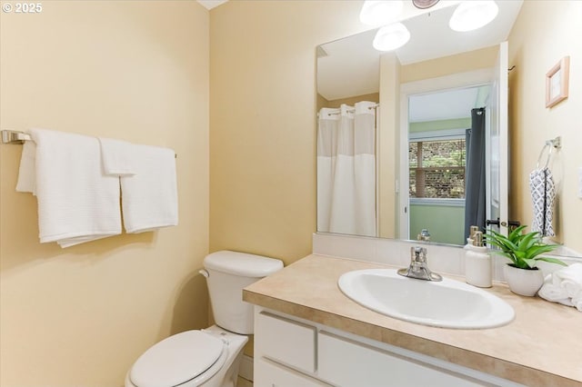 1537 NW 21st St, Lincoln City, OR 97367 - bathroom with toilet and vanity