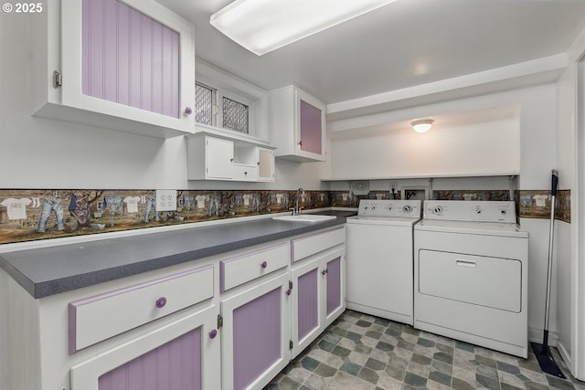 1902 N Terry St, Portland, OR 97217 - laundry room featuring independent washer and dryer and cabinet space
