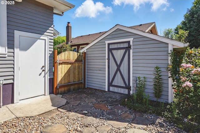 1902 N Terry St, Portland, OR 97217 - view of shed featuring a gate