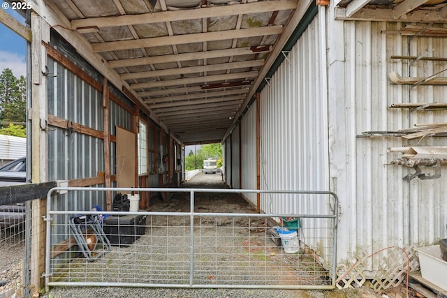 28805 Royal Ave, Eugene, OR 97402 - view of stable
