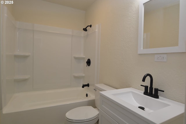 3159 Florida St, Longview, WA 98632 - full bath with a textured wall,  shower combination, and vanity