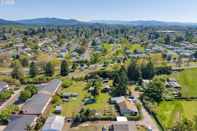 2165 Laura St, Springfield, OR 97477 - aerial view featuring a mountain view and a residential view